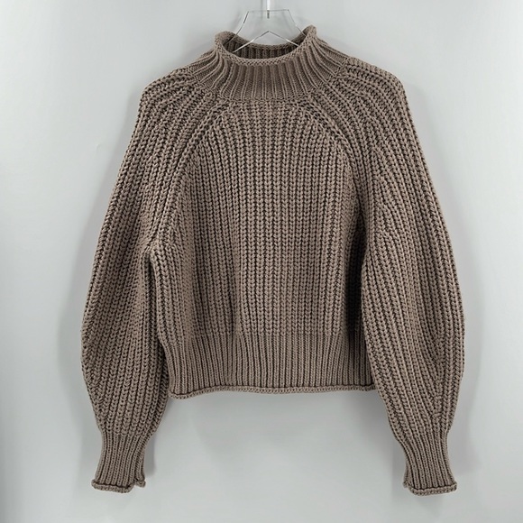 H&M Sweaters - H&M Chunky Knit Mock Neck Cropped Knit Sweater Taupe Tan Neutral Tonal Medium